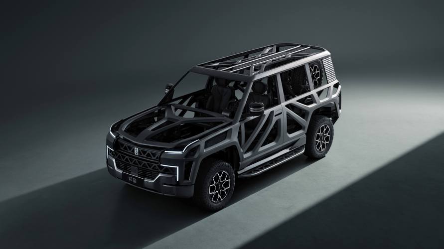 成都329仰望U8硬派越野的科技魅力，国能汽车对传统燃油车市场的冲击